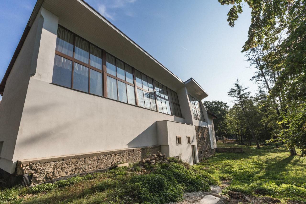 Pivovar A Penzion Grasel Český Rudolec Exteriör bild